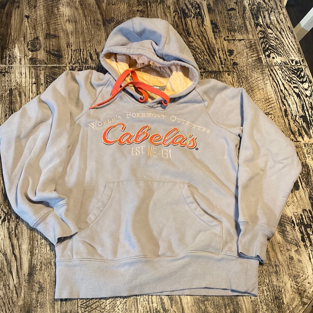 Cabela’s size small hooded sweatshirt